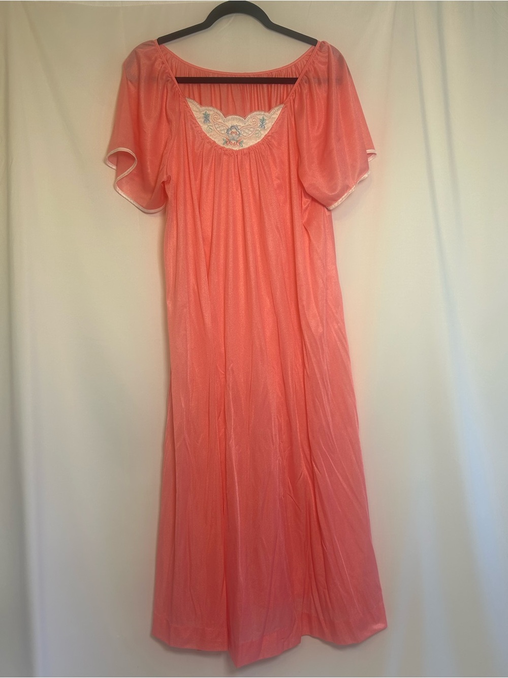 Vintage Coral Women’s Nightgown with Embroidered Yoke